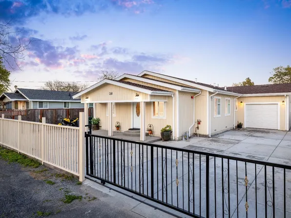 1060 Leddy Avenue, Santa Rosa, CA 95407