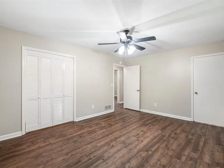 5146 Bramblewood Dr — Photo 20