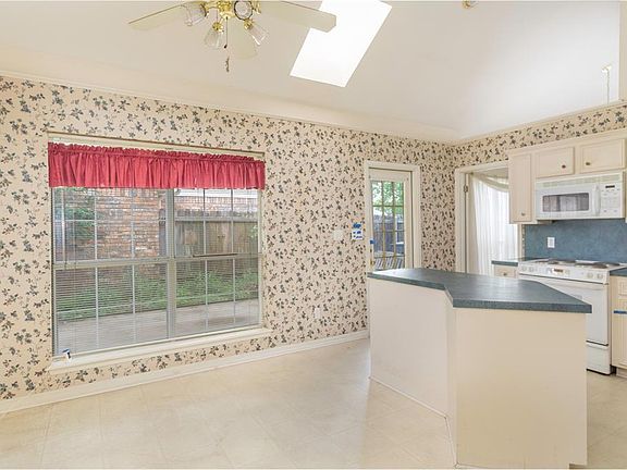 5th image of 505 McIntosh Dr