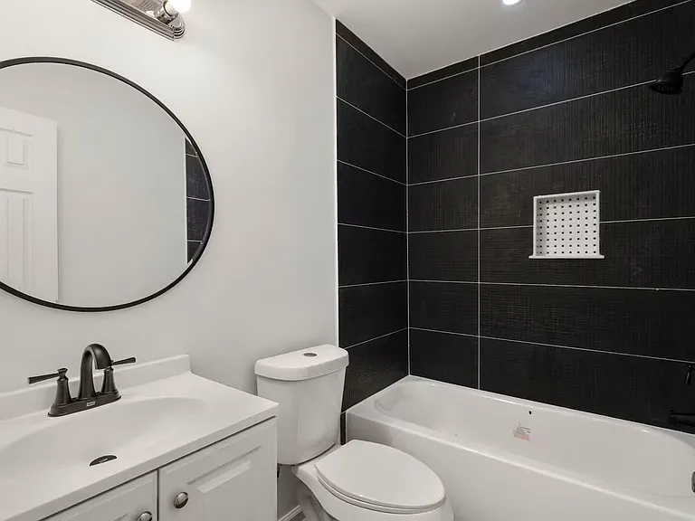 3516 Southmore Blvd — Photo 10