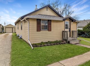 6301 SW 10th St, Des Moines, IA 50315