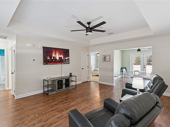 2nd image of 33 Abby Rd