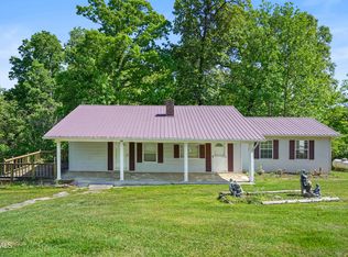 215 S Hickory Cir, Greeneville, TN 37743