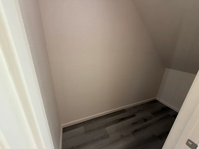 1177 Norwegian Ave #13 — Photo 17