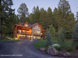 1260 Trail Ridge Rd, Alpine, WY 83128