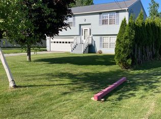 24 Autumn Ln, Brewer, ME 04412