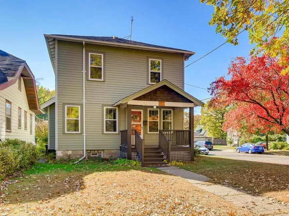 1698 Hewitt Ave, Saint Paul, MN 55104