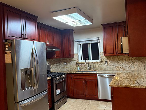 2nd image of 42658 Newport Dr