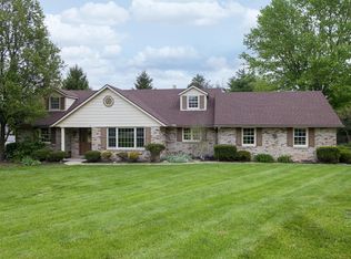 2301 Merrimont Dr, Troy, OH 45373