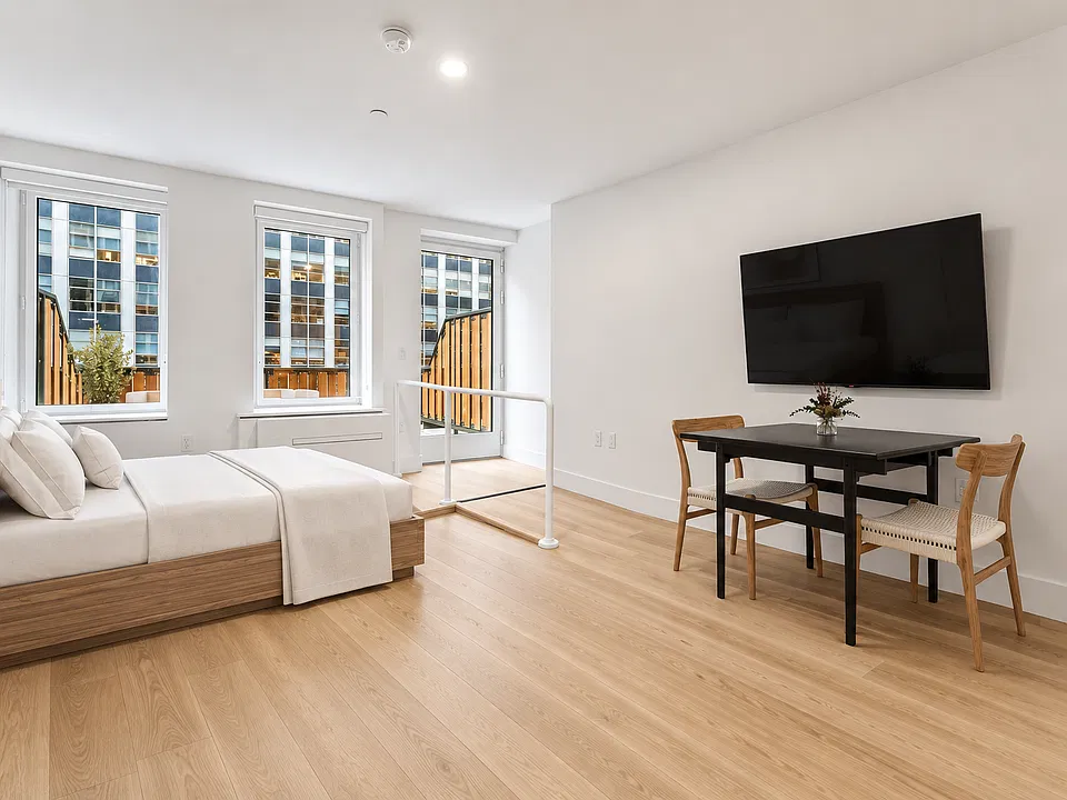 55 Broad St #1204