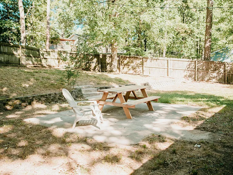 20 Woodhill Dr — Photo 33