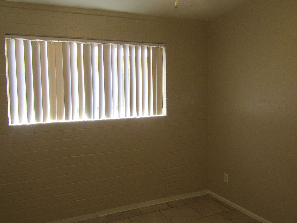 1st bedroom