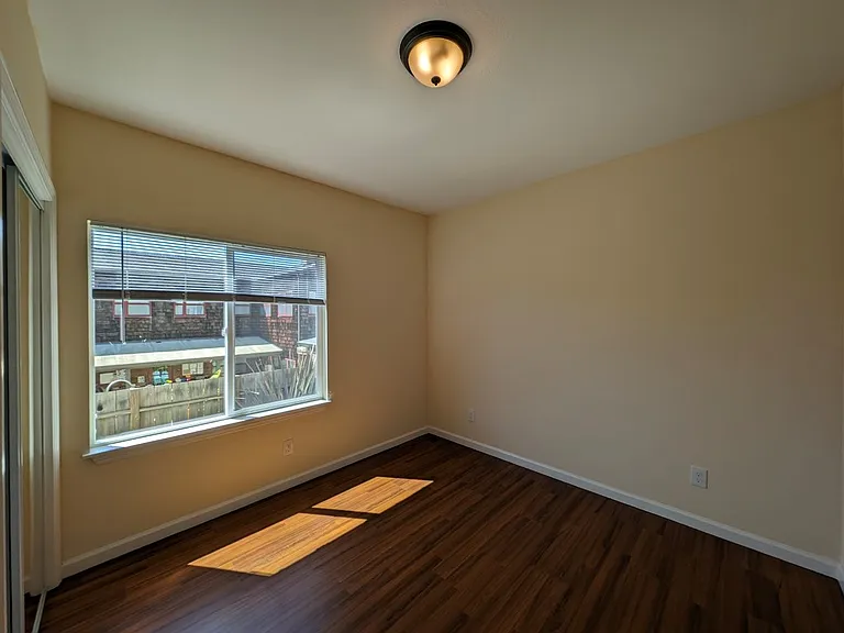 2414 Dana Street — Photo 47