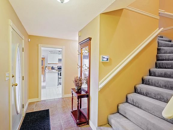 3rd image of 23381 Whippoorwill Ave