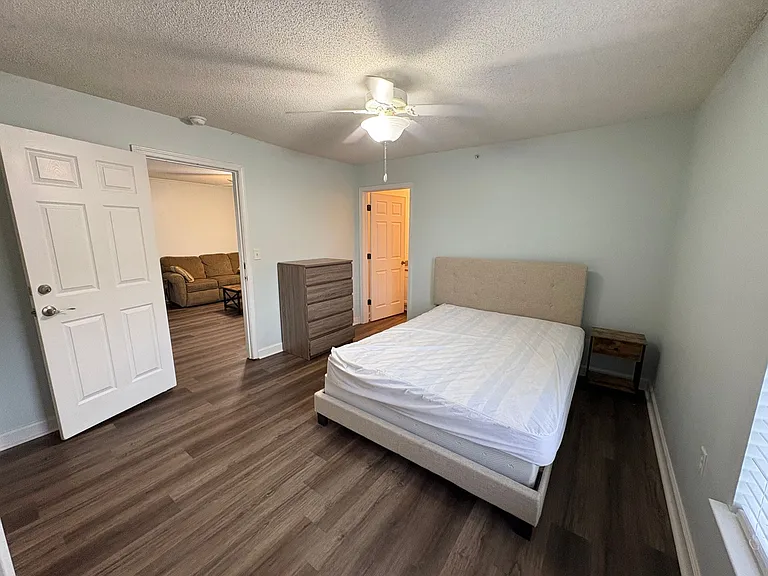 731 Harts Cove Way — Photo 45
