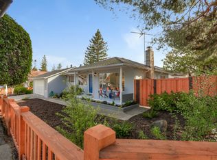2079 Valparaiso Ave, Menlo Park, CA 94025