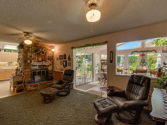 4th image of 298 Lenwood Dr
