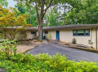 4145 Timber Ln, Philadelphia, PA 19129