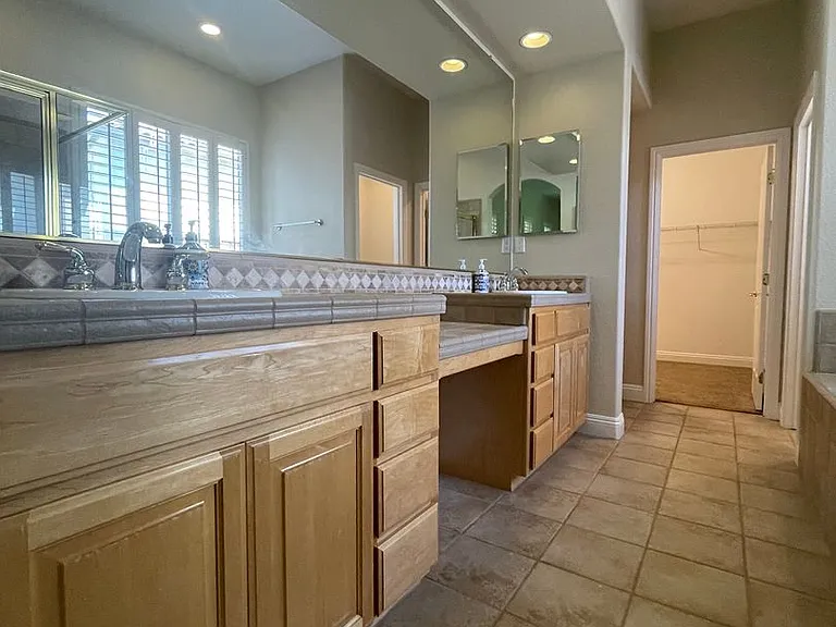 1124 Widgeon Ct — Photo 15