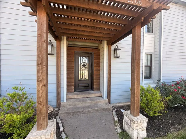 Alpine House Condominiums