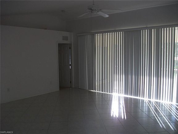 3rd image of 6147 Everglades Blvd N