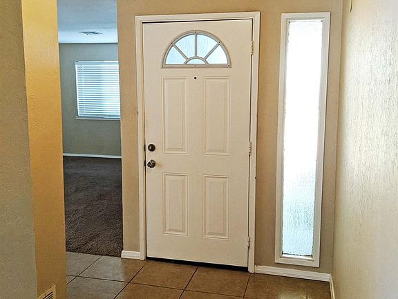 4th image of 13317 Country Club Dr