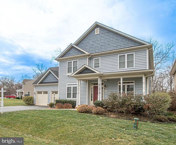 1st image of 301 Green Meadow Ct