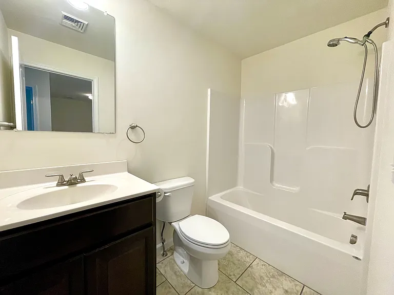 18 Goshen Rd — Photo 13