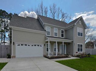 225 Castleberry Dr, Chesapeake, VA 23322