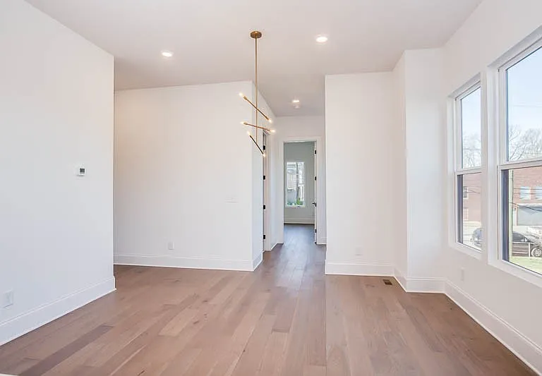 1304A Pillow St — Photo 19