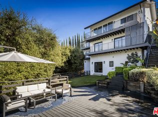 3589 Multiview Dr, Los Angeles, CA 90068