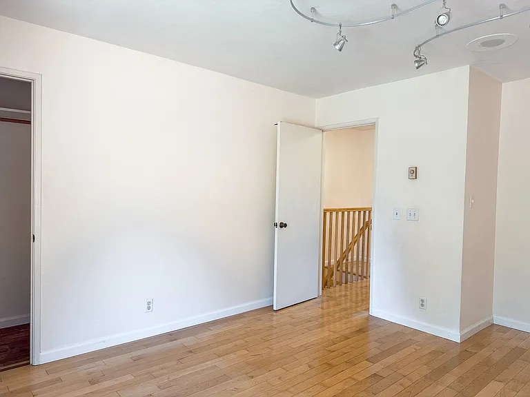 129 W Rincon Ave — Photo 14