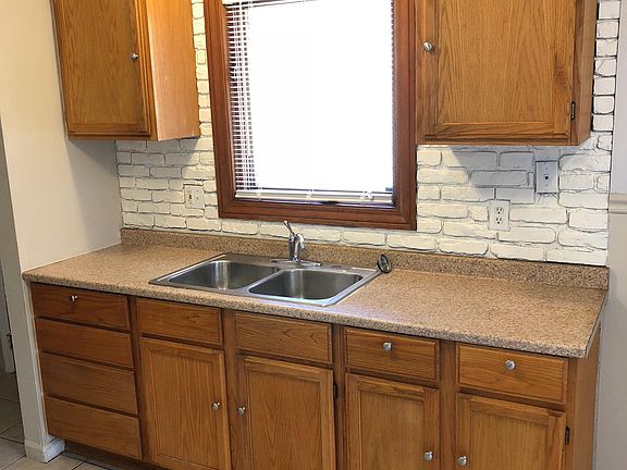 2nd image of 130 Parkdale Ave