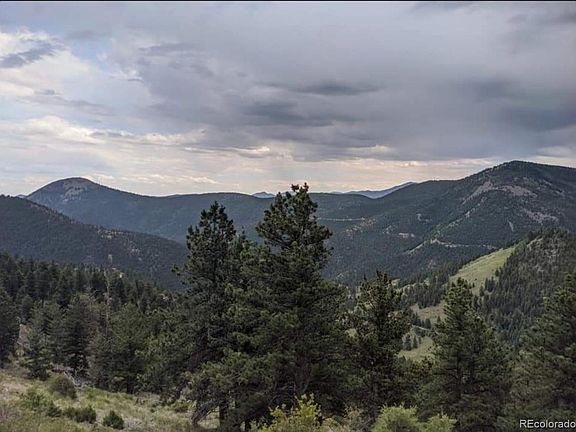 2nd image of 849 Blue Mountain Trl