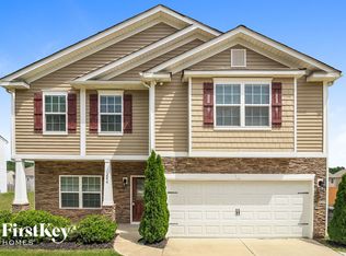 3259 Grandview Club Rd, Pfafftown, NC 27040