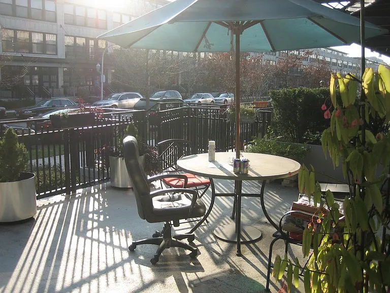 1001 W 15th St #136 — Photo 9