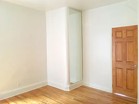 Rented by Compass | media 9