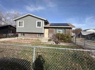 627 Valley View Dr, Tooele, UT 84074