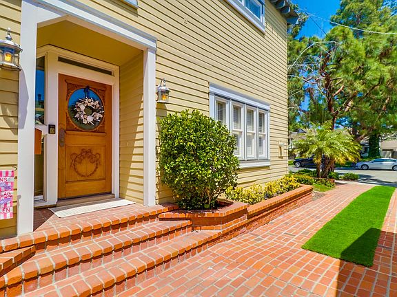2nd image of 742 Margarita Ave
