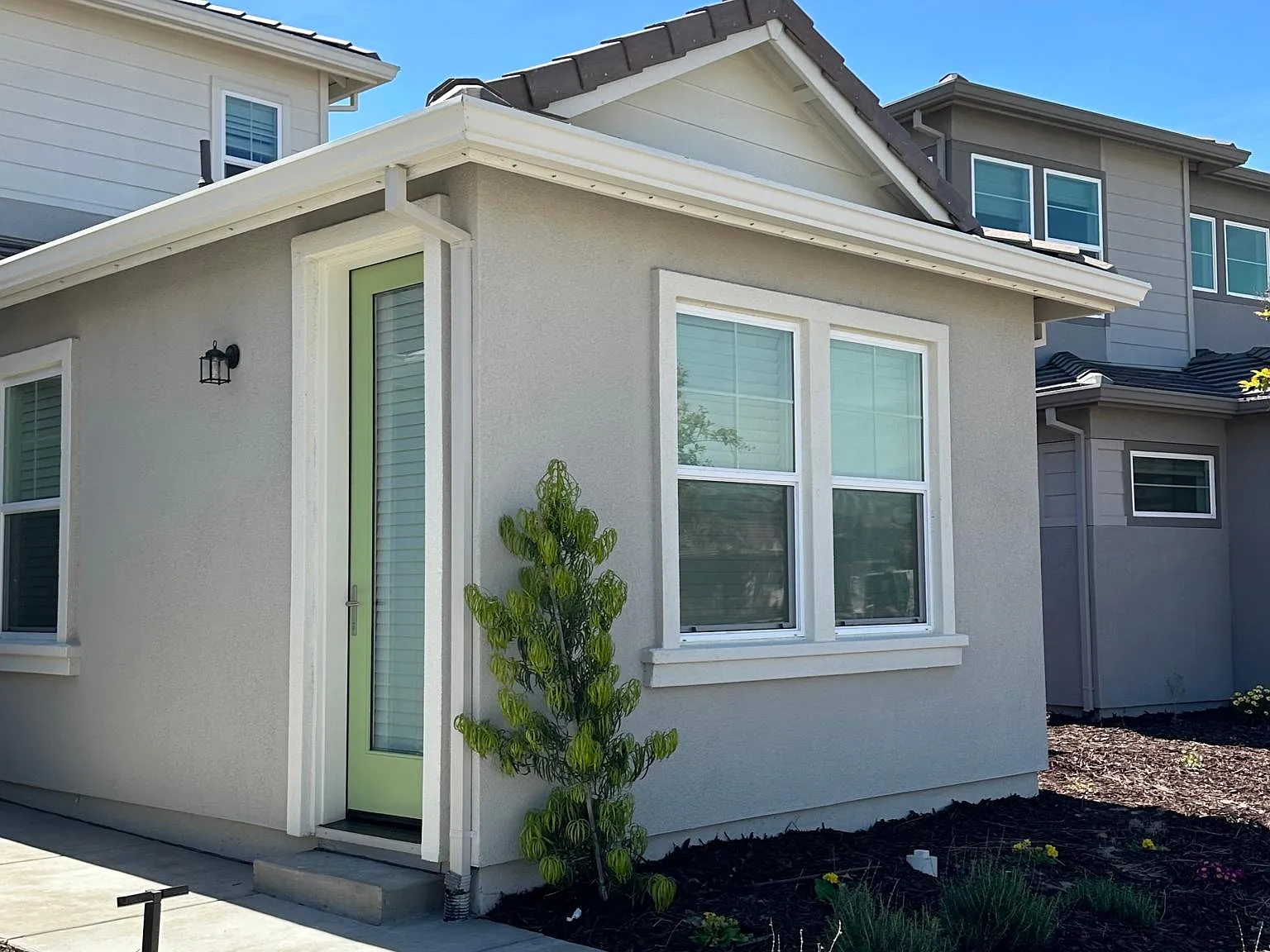 2722 Irish Meadow Way — Photo 1