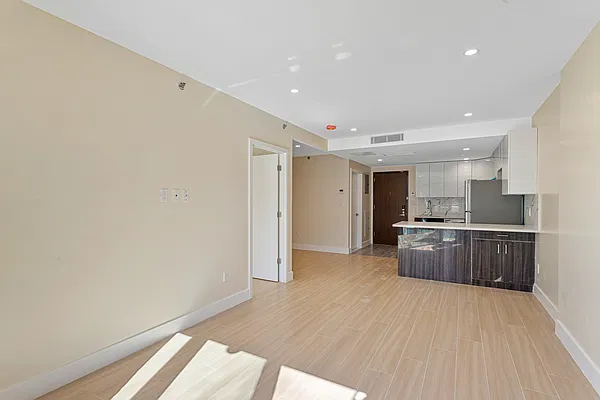 Rented by Elegran | media 10