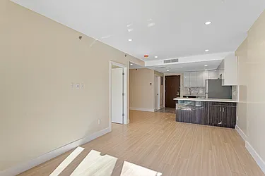 Rented by Elegran