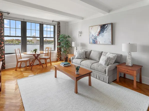 33 Riverside Dr APT 14A, New York, NY 10023