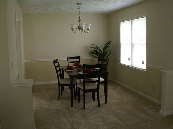 3rd image of 2480 Waterford Park Dr