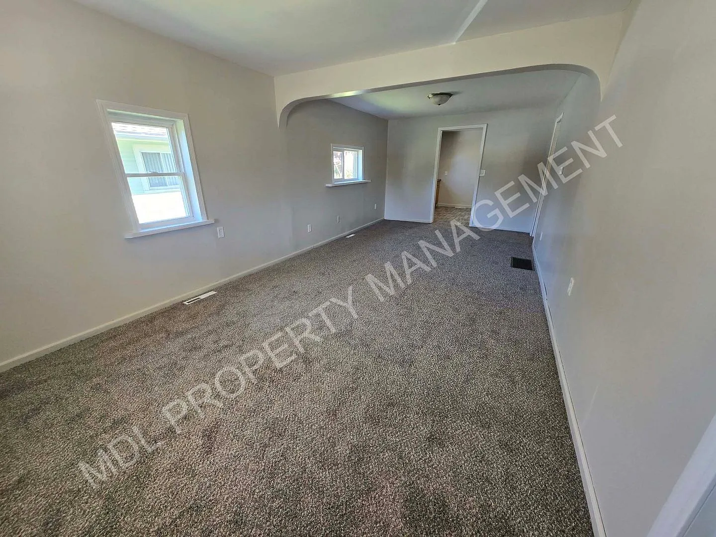 2-Bedroom Housea in Saginaw — Photo 3