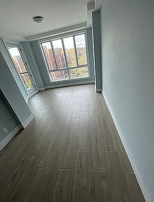 3rd image of 2812 Kings Hwy #4B