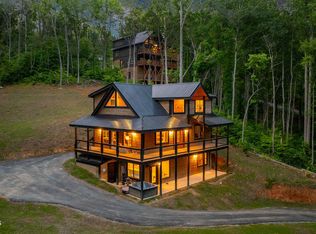 2176 Spurling Rd, Sevierville, TN 37862
