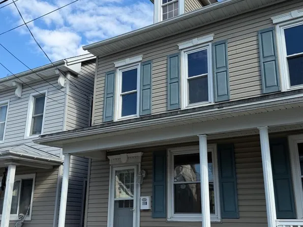 119 N Robeson St, Robesonia, PA 19551