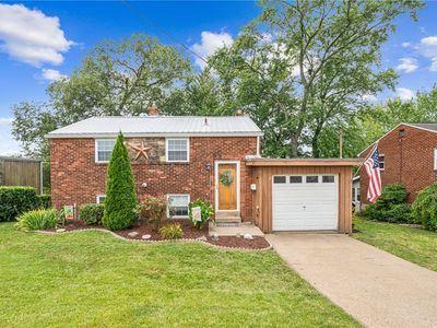 358 Lebanon School Rd, West Mifflin, PA, 15122
