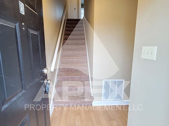 2nd image of 9112 Parktop Ln APT D